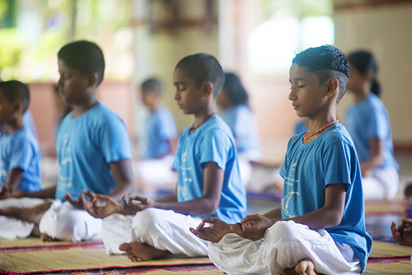Sivananda Yoga Kids’ And Teens’  Camp – April 2020